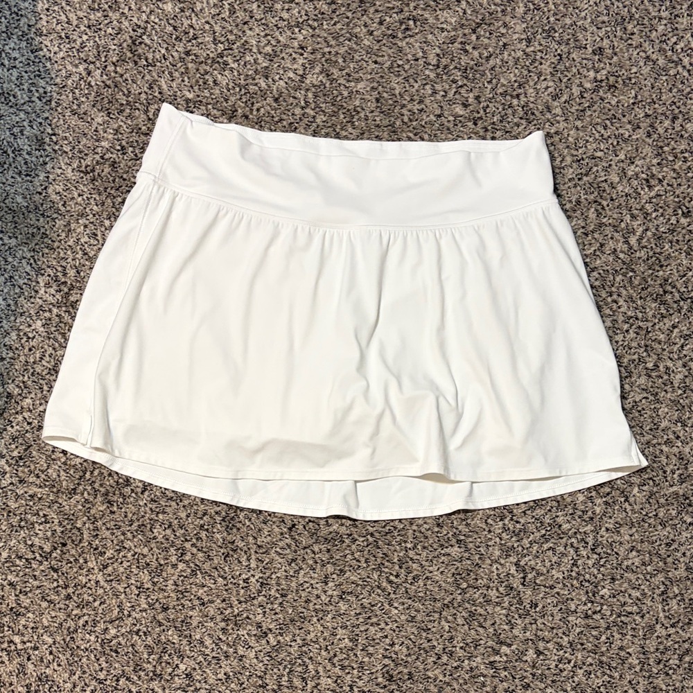 All in Motion Women's Cream Skort